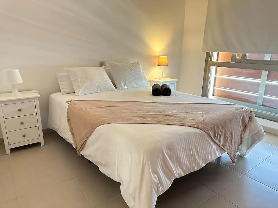 吉亚德索拉Tranquilo Y Cerca Del Mar Con Parking Privado公寓 吉亚德索拉